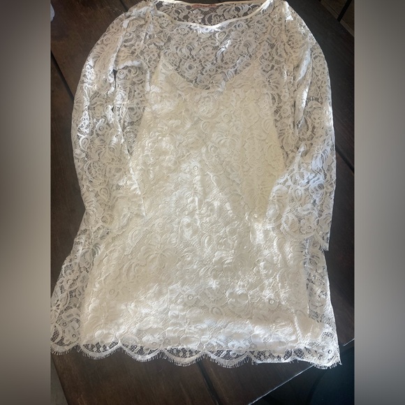 Velvet Lined Lace Dress - Picture 6 of 8